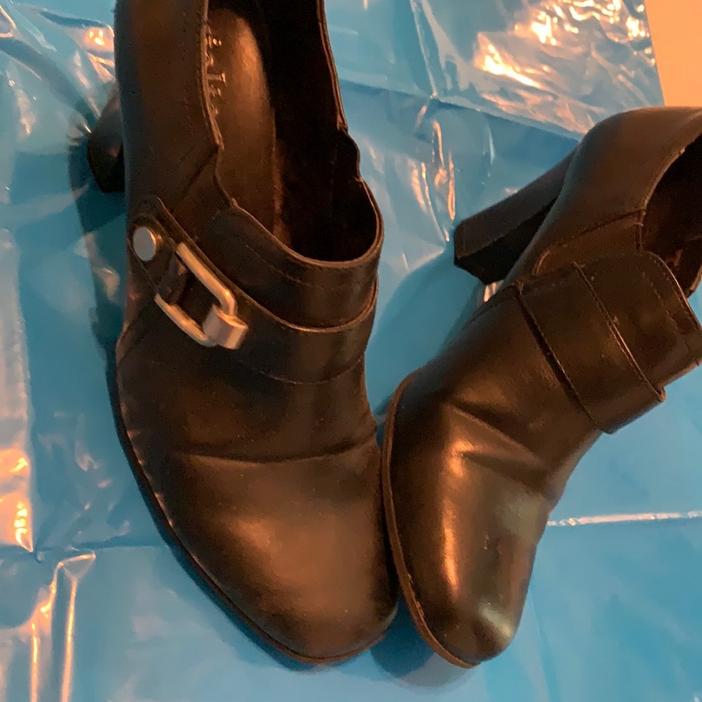 Ankle boots